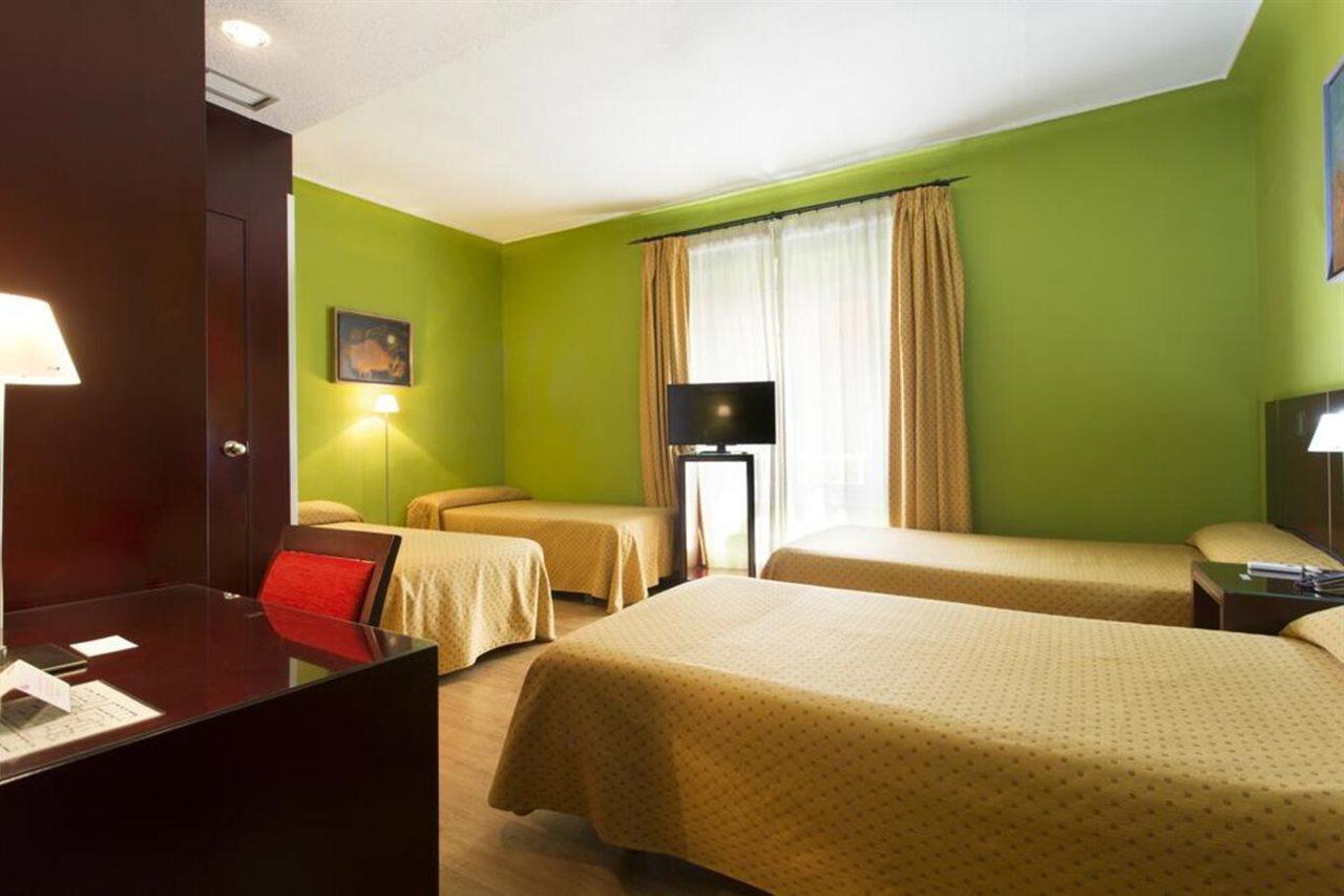 Carlos V Hotel Granada