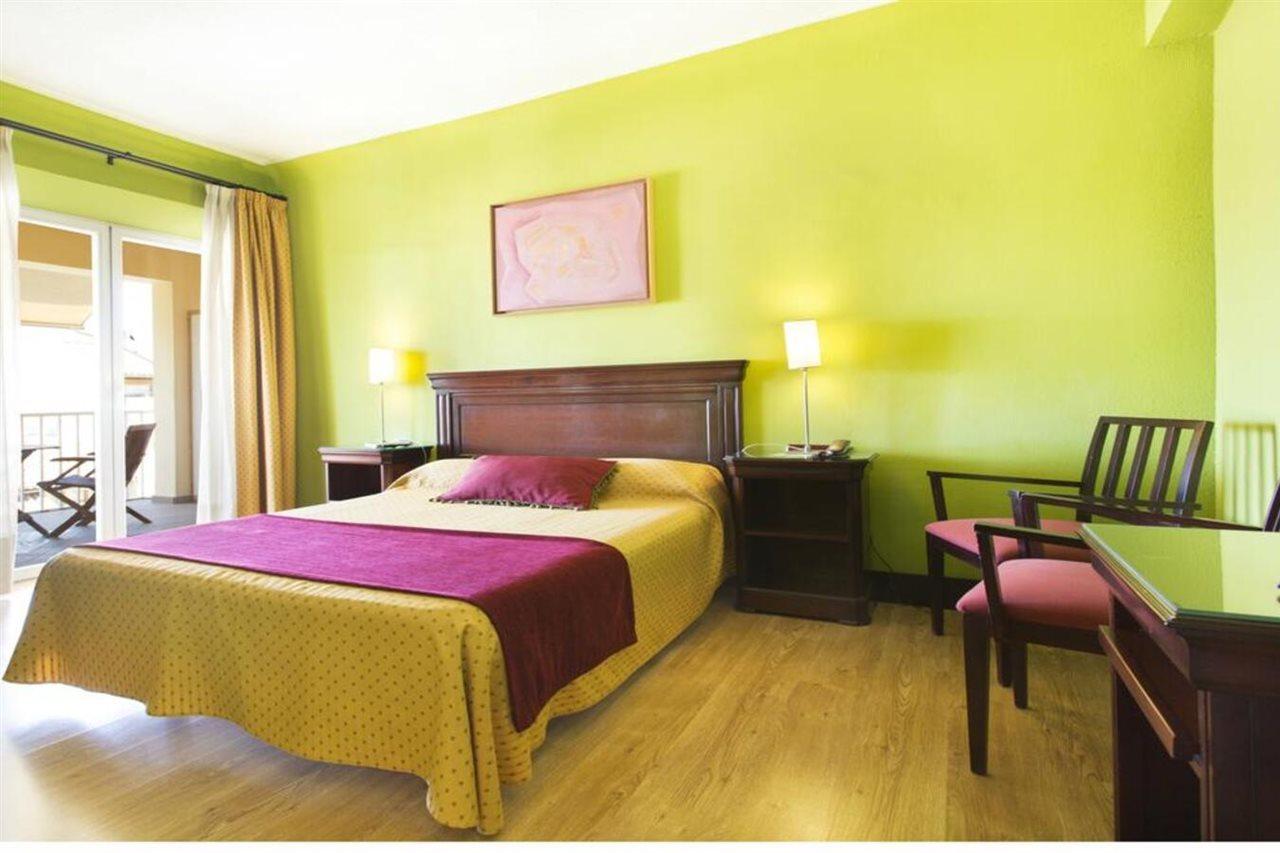 Hotel Carlos V Granada