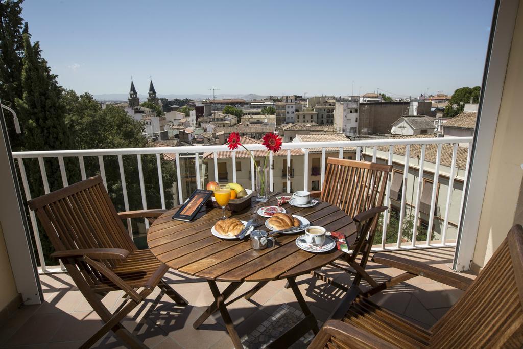 Hotel Carlos V *