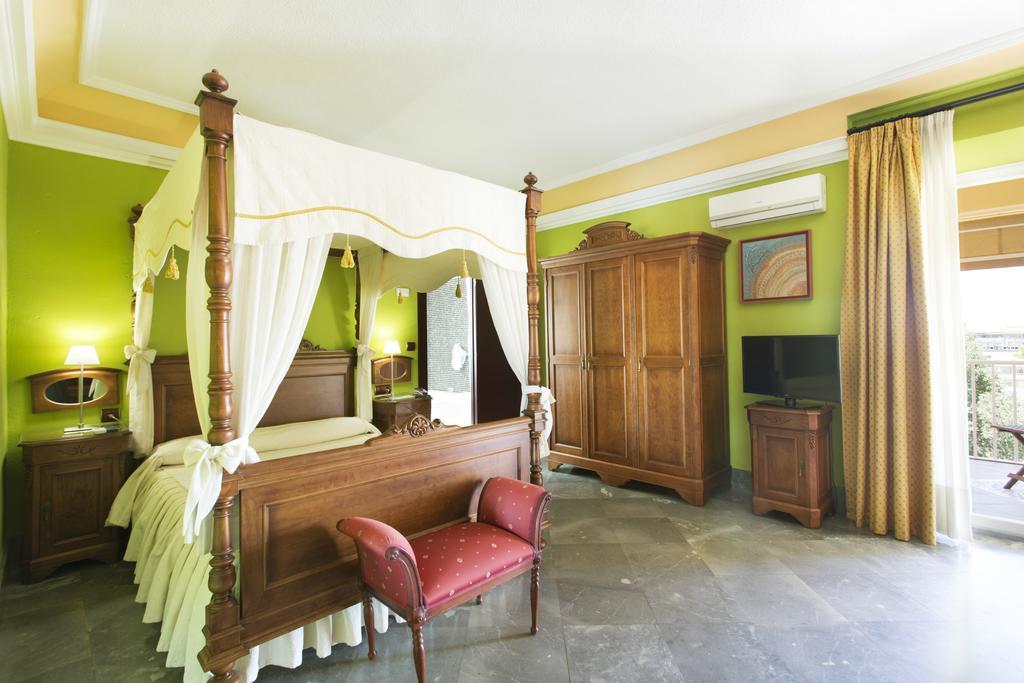 Hotel Carlos V
