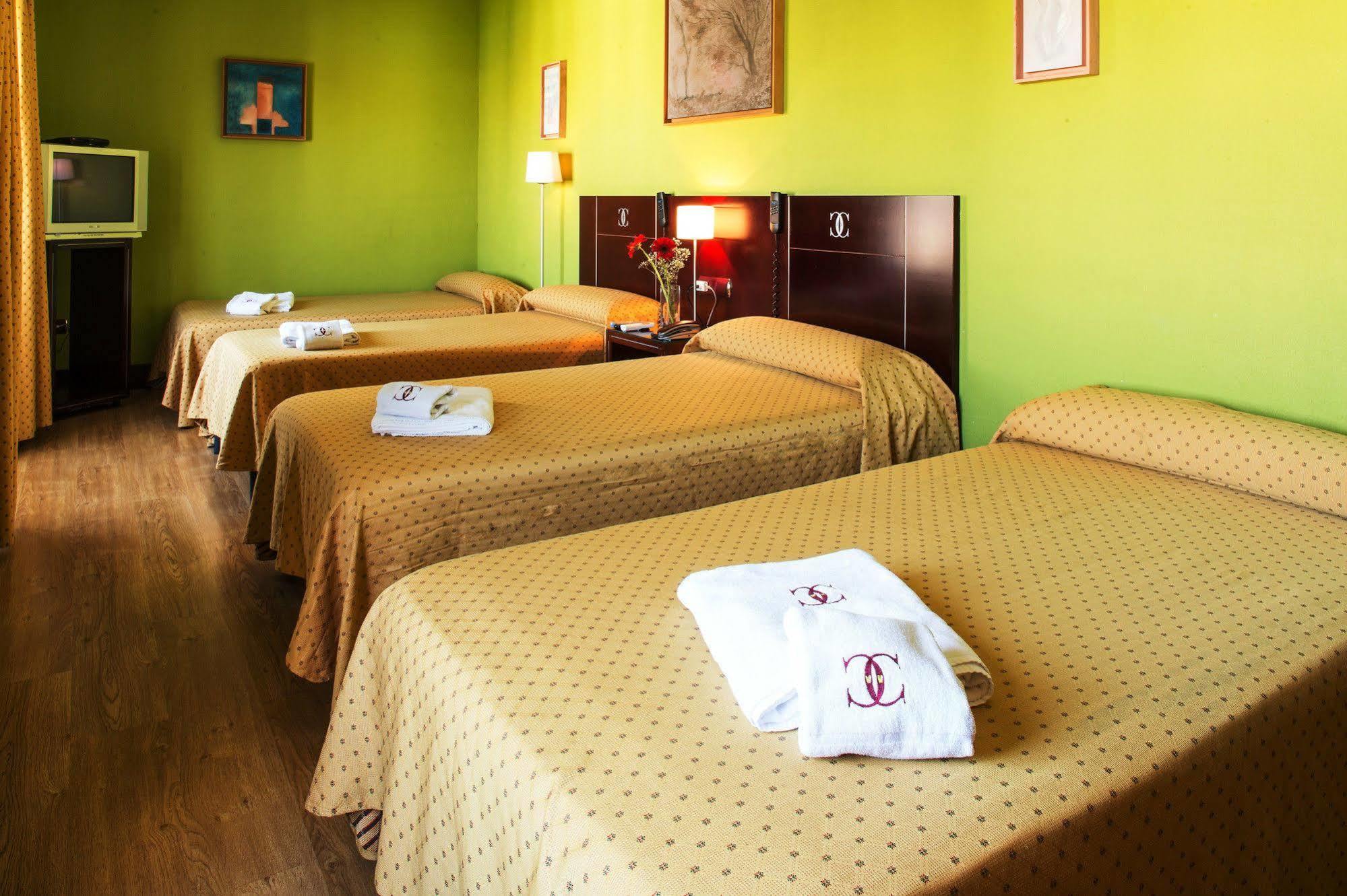 Carlos V Hotel